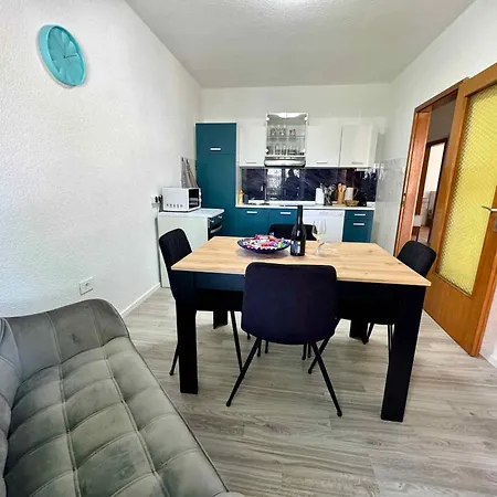 Apartamento In 41878