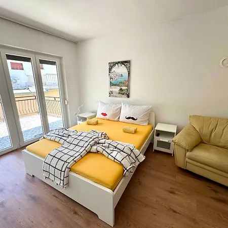 In 41878 Apartamento Jadranovo